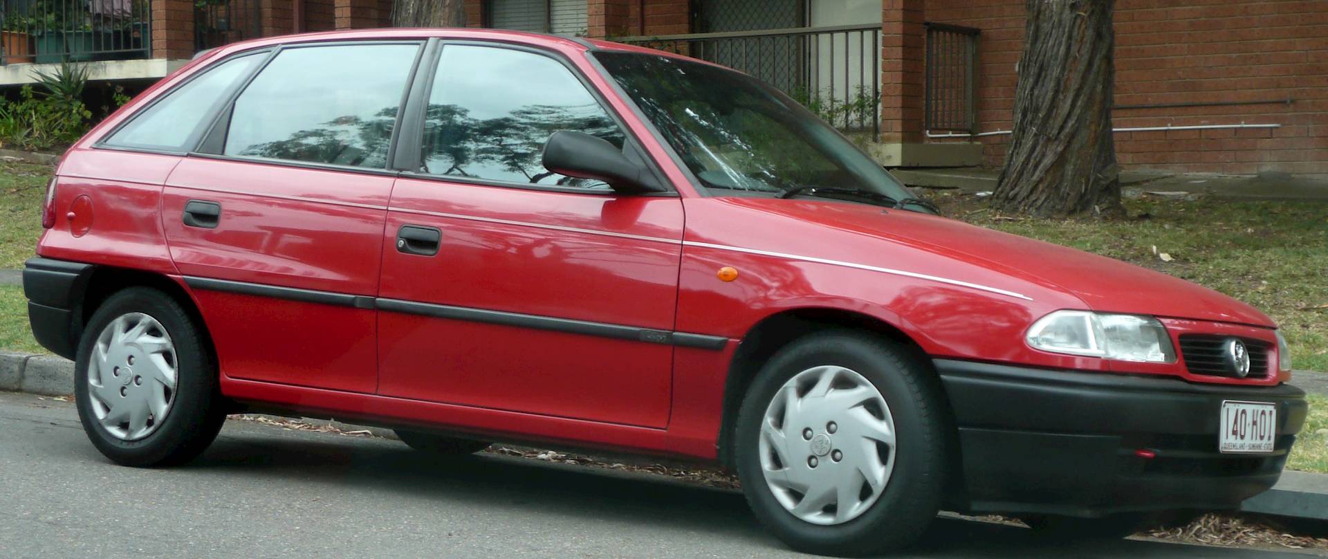 Opel Astra 1996 хэтчбек